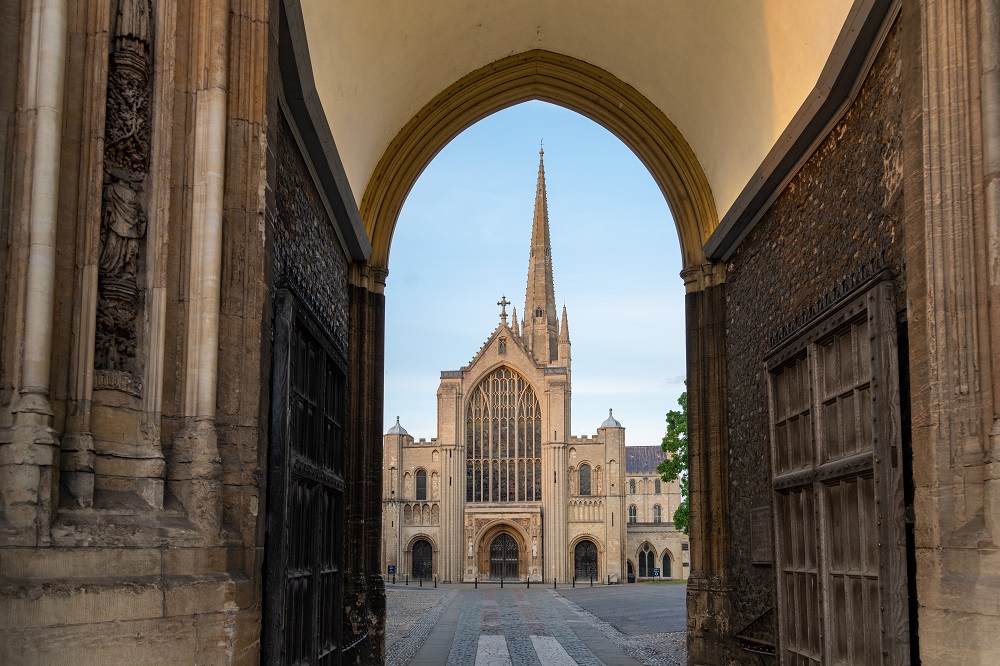 Support the work of Norwich Cathedral logo